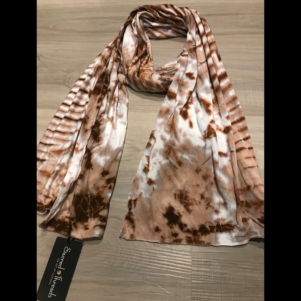 NWT.  Sacred Threads Scarf/Headwrap.  220074B  CL/GR12 - Picture 2 of 3